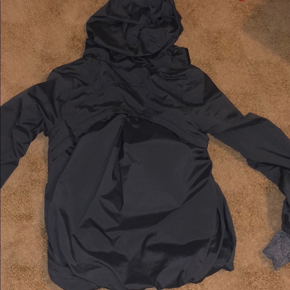 Lululemon jacket - Picture 5 of 5